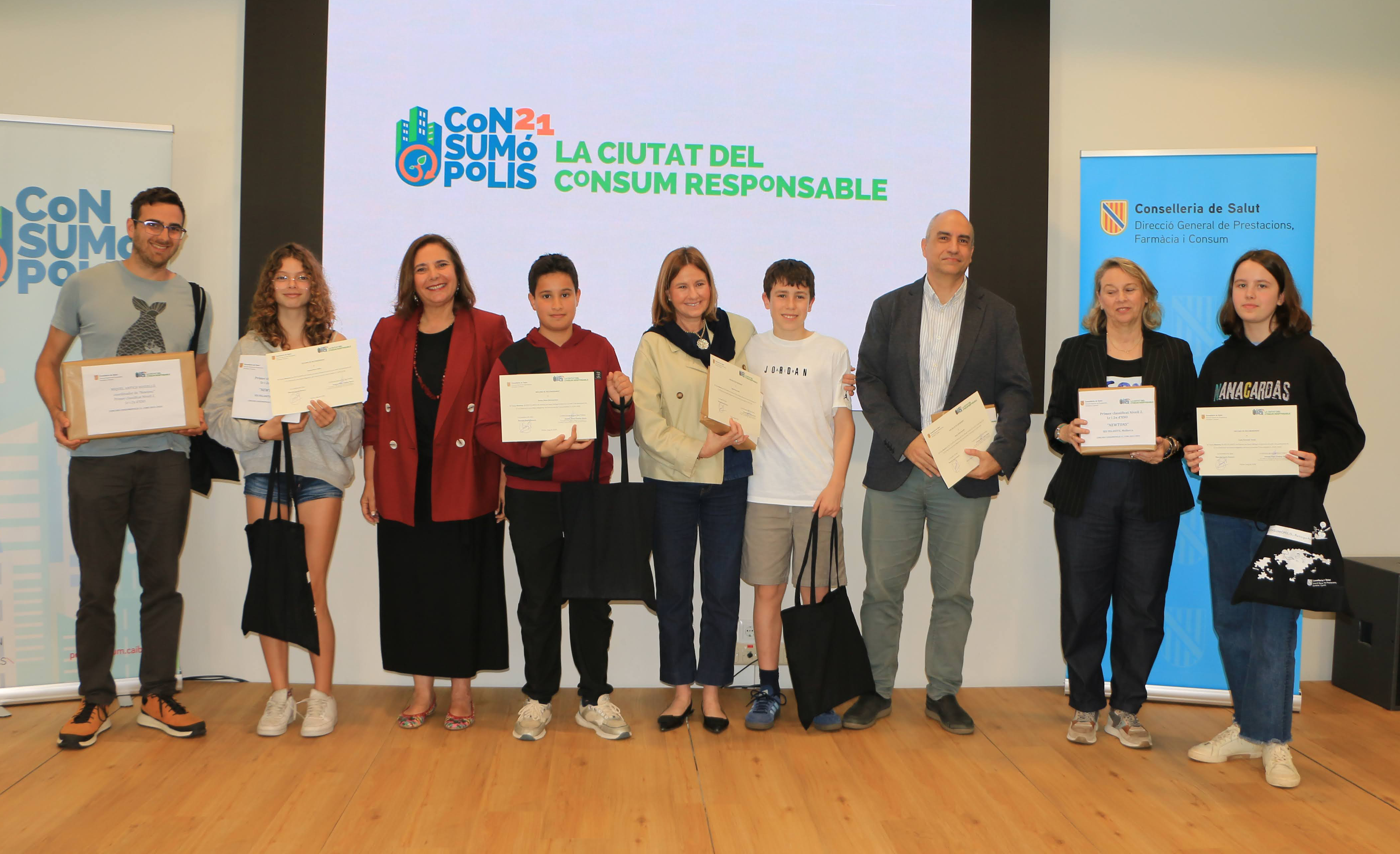 Imatge Acte de reconeixement concurs escolar Consum&ograve;polis 21, curs 25-26