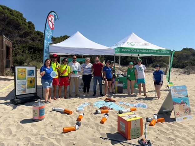 Imatge not&iacute;cia L&rsquo;Ajuntament de Sant Josep de sa Talaia commemora el Dia Mundial Sense Tabac amb un estand de &lsquo;Platges sense fum&rsquo; a ses Salines